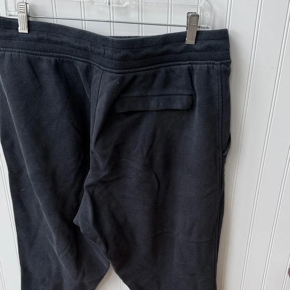 (208)Under Armour Black Jogger Sweatpants with White Drawcord- Coldgear